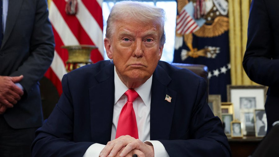 CryptoBruce100x's tweet photo. 🚨 BREAKING:

🇺🇸 PRESIDENT TRUMP WILL GIVE A "HUGE" SPEECH AT 6:00 PM ET

INSIDERS SAY THAT HE WILL ANNOUNCE THE END OF OPERATION WITH IRAN

EXPECT HIGH MARKET VOLATILITY!!

DM Me For Private Call insider Wallets @CryptoBruce100x

#bitcoin #pumpfun #whales #cryptonews https://t.co/hQI07hGXEj