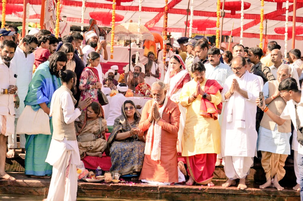 Prahlad Singh Patel ( वृक्ष से जल, जल से जीवन) tweet media