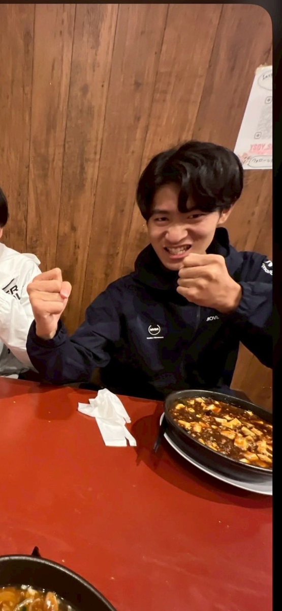 NUVC1's tweet photo. 【部員紹介②】
1. 名前　畠祐太郎
2.学部　 教育学部
3. 出身校　七尾高校
4. ポジション　MB
5. アピールポイント　ターン打ち
6. 一言メッセージ　
　一緒にバレーしましょう https://t.co/azrg9YjRa5