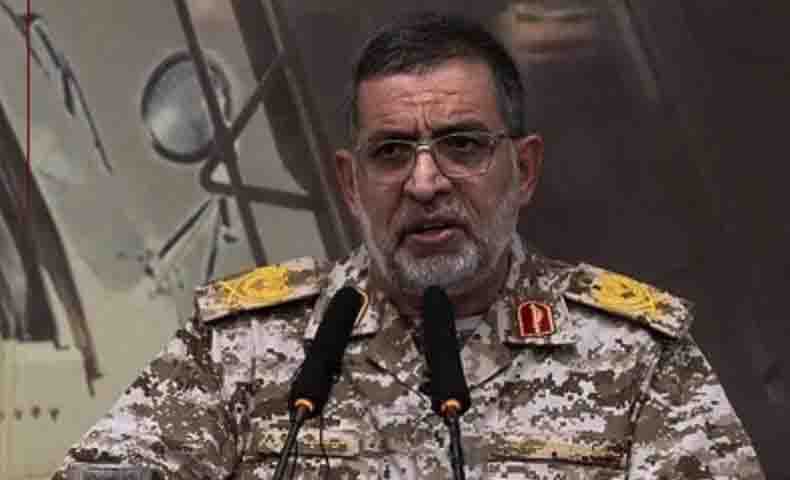 Nawaiwaqt_'s tweet image. جنگ کب ختم ہوگی؟ فیصلہ امریکا نہیں ایران کرے گا: ترجمان پاسدارانِ انقلاب
nawaiwaqt.com.pk/10-Mar-2026/19…
#Iranian #ArmyChief #General @alilarijani_ir #Iran #Israel #USA @IRIran_Military @IRIMFA_EN @IsraelMFA @StateDept @USArmy #IranIsraelWar #IranIsraelUSWar