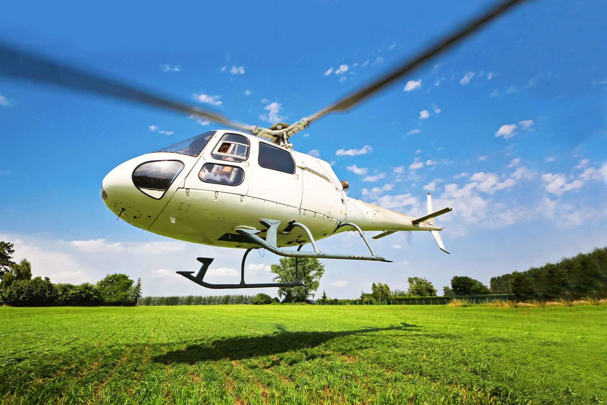 flyAstral's tweet photo. The 2026 Pinnacle of Jump #Racing is finally here 
@CheltenhamRaces!
Let @flyAstral  ✈️🛩️🚁 take you direct to the #CheltenhamFestival🐎 .... Beat the queues &amp; arrive in style 🍾.... Various departure points....  
#flyAstral #flyAirCharter247 https://t.co/5hlhvesuza
