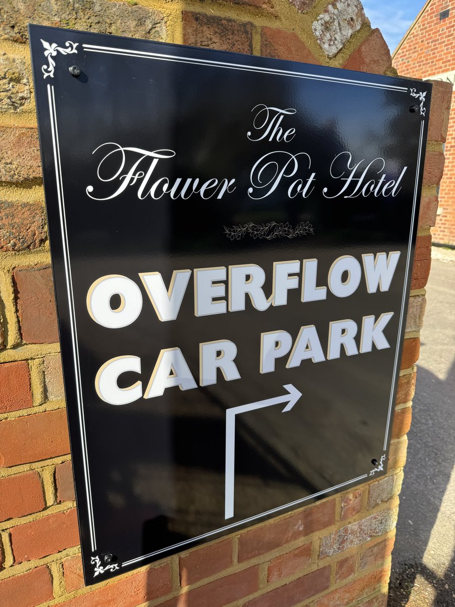 Creative Signs tweet media