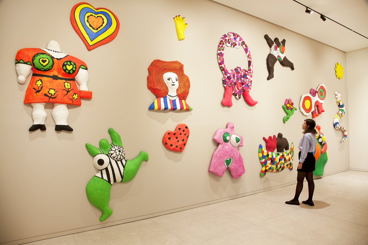 Opera Gallery tweet media