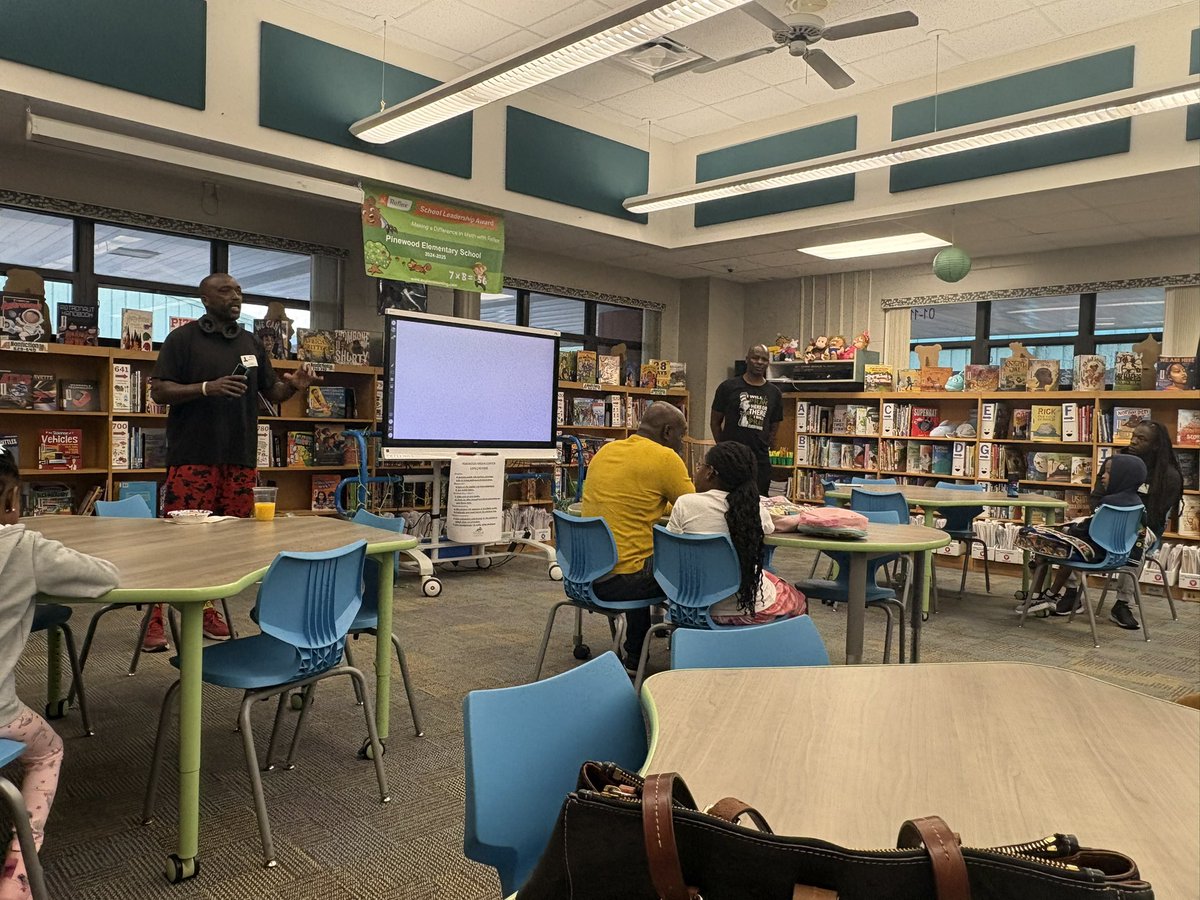 Kelly Baloun tweet media