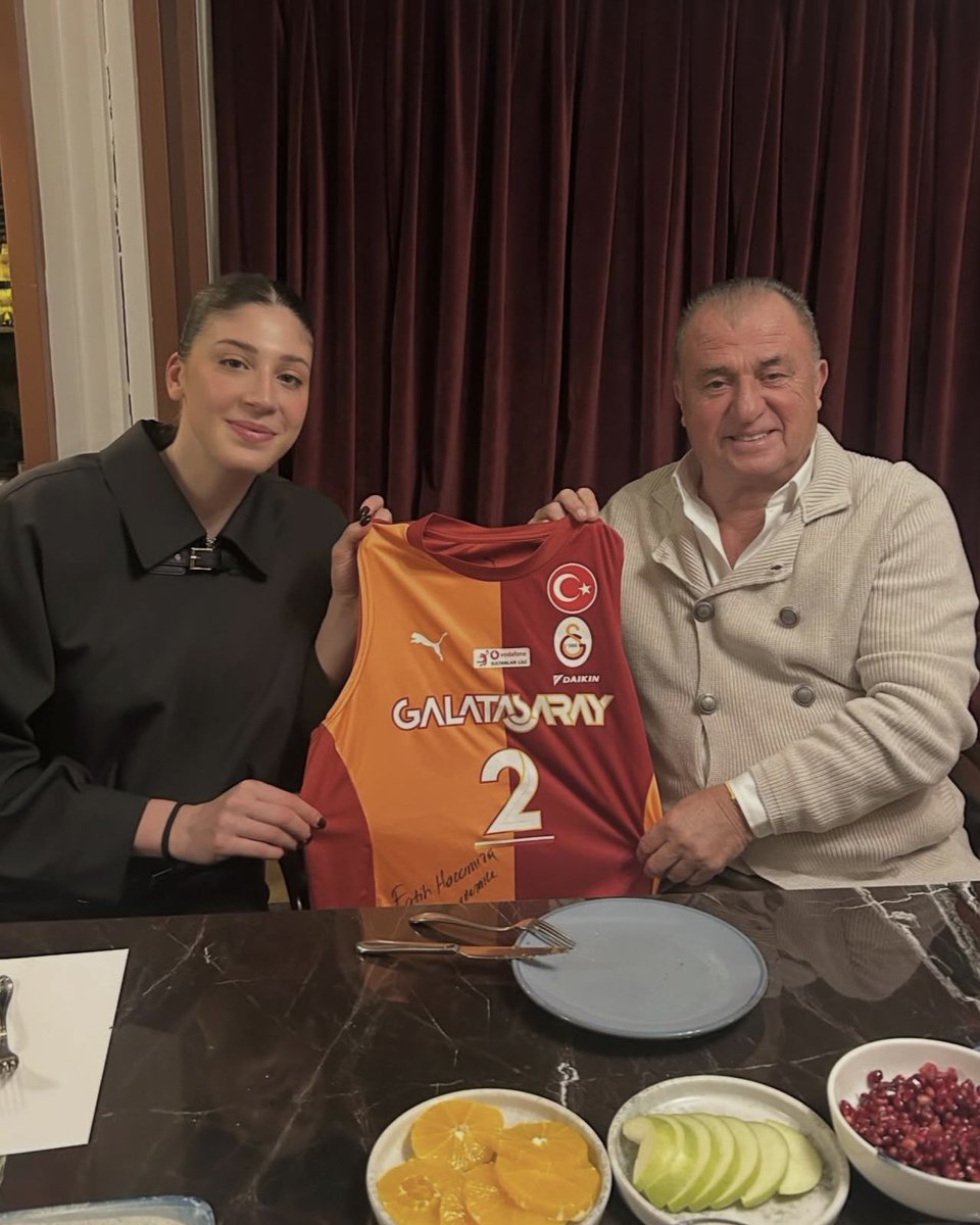 Voleybol Arena tweet media