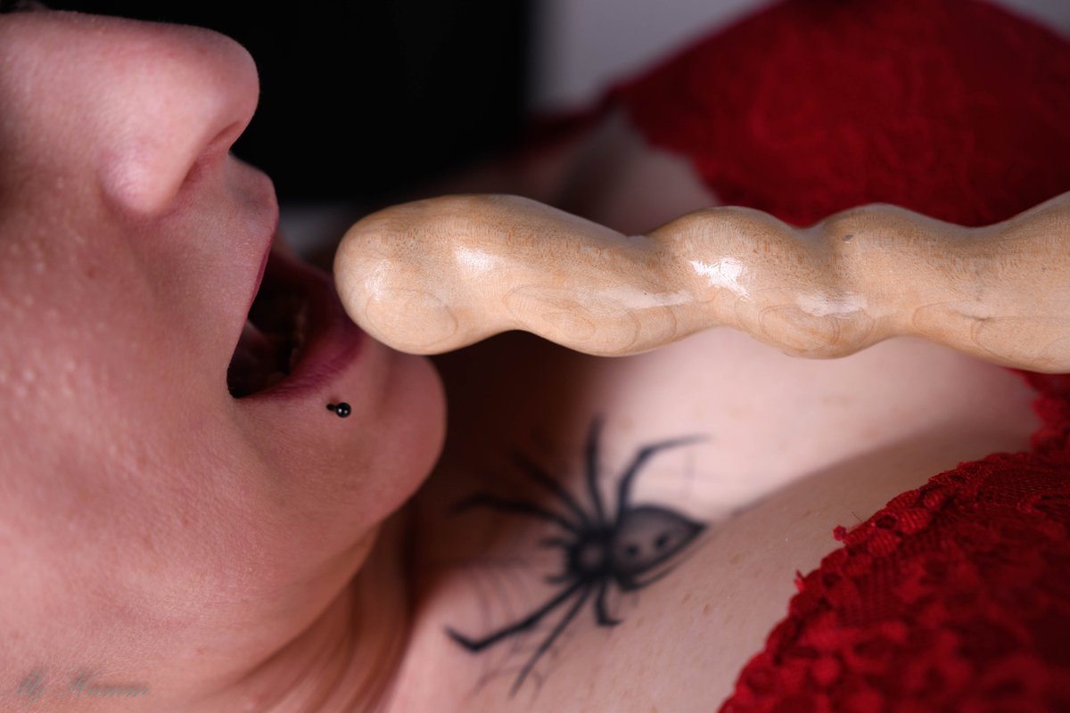 jogimick's tweet photo. Holz Dildo fun
https://t.co/TJzRs5vlvB https://t.co/6btHR71uVD