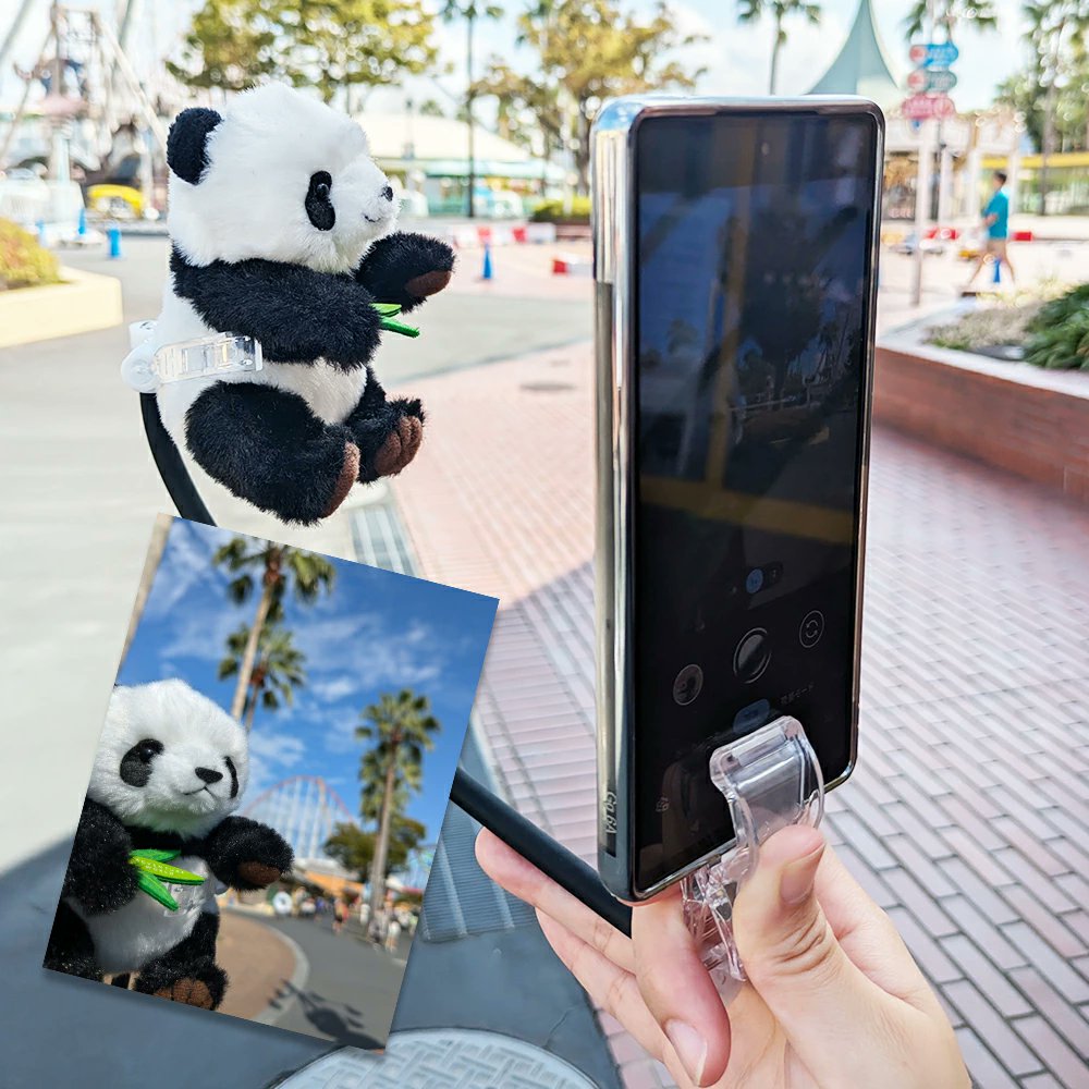 『muchu muchu 主役は推し!撮影アシストワイヤーN』

スマホに取り付けるだけ！ 自在に動くワイヤーで推しぬいだけを撮影できます✨
自分の手が撮影の邪魔にならず、片手が空くからピントが合わせやすい！
goodslog.info/37781/