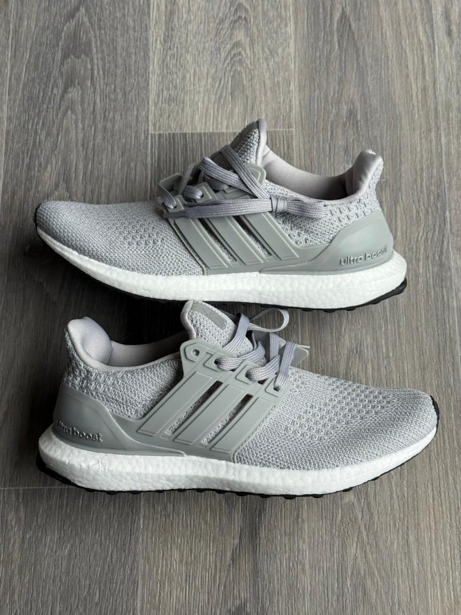 viatuKe's tweet photo. Adidas Ultraboost
Sizes:37,38,39,40,41,42,43,44,45,46,47
Price: 4,000/-
📲Wsp/call 0708749473
📍 Luthuli Ave. Rware Mall ,4th floor shop 410
📦Delivery countrywide 🇰🇪
FREE pair of socks 🧦 #viatuke https://t.co/ejjKAlA25d