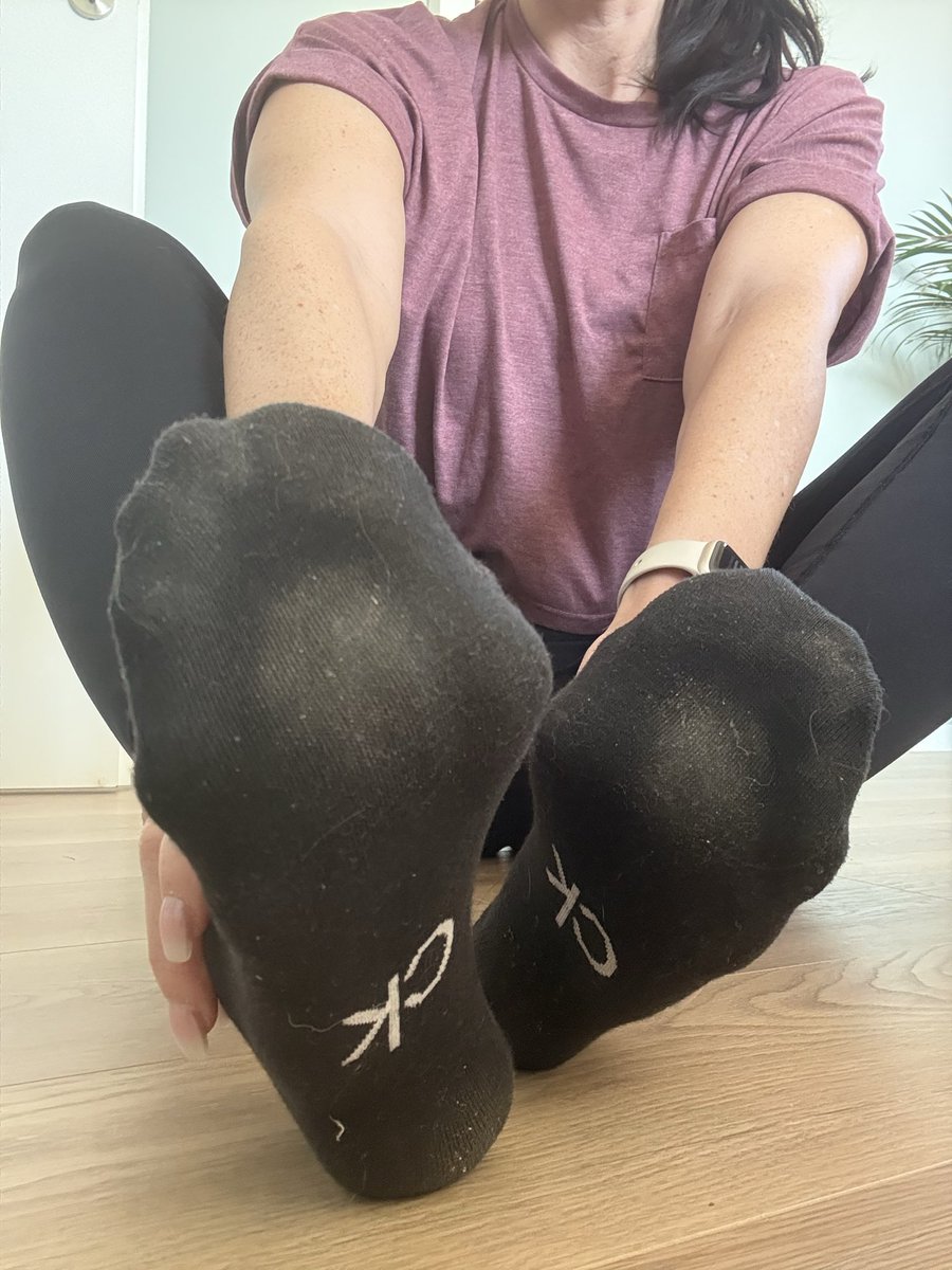 lovely.socks 💋 tweet media