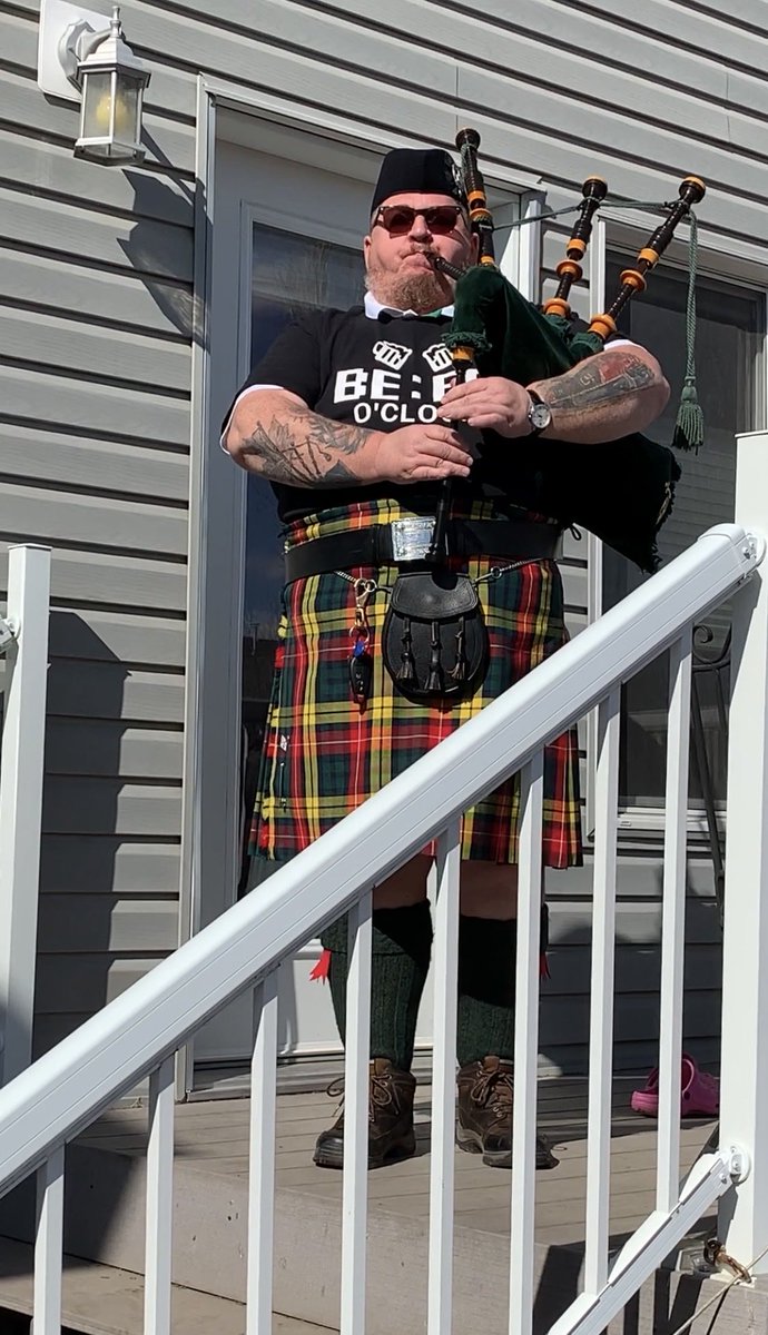 Rider Charm tweet media