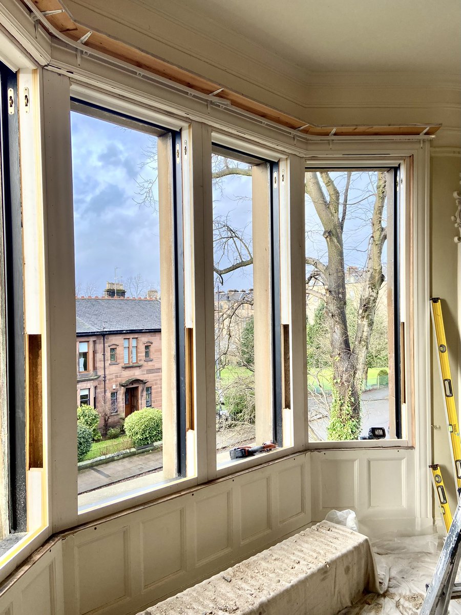 mwmwindow's tweet image. Another bespoke timber sash window installation project underway. Carefully crafted to match the unique character and charm of traditional homes while preserving their heritage aesthetic.

#mwmwindows #timberwindows #sashwindows #traditionalcraftmanship #glasgowhome