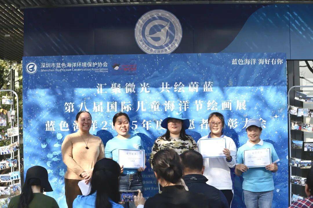 Renee Michael tweet media