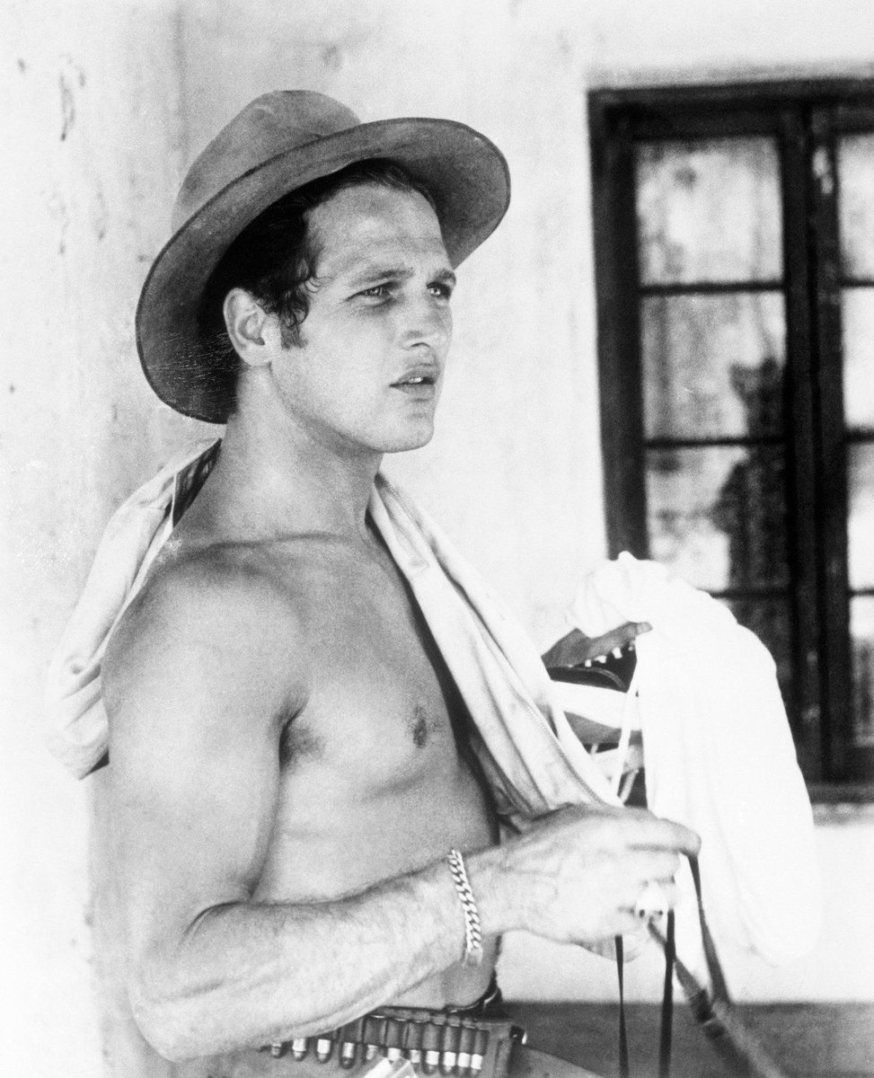 archivenewman's tweet photo. paul newman on the set of "the left handed gun" (1958) dir. arthur penn https://t.co/fcuAaVN0Fu