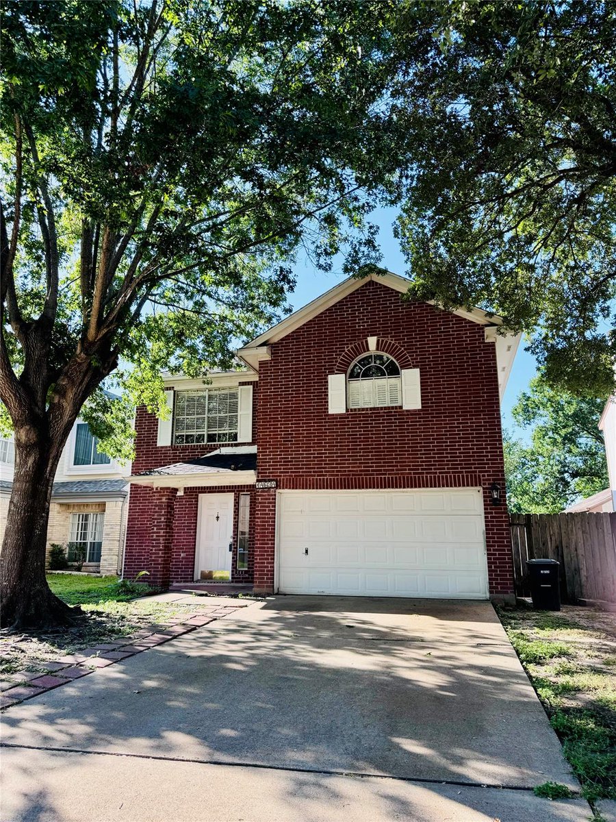 LINDATELLO's tweet photo. 14634 Taymouth Drive, Houston, TX, 77084
4 bed | 2.5 bath 1878 Sq. Ft.
Active | 260000
https://t.co/69wlMv2FEK
Welcome to 14634 Taymouth in Houston, TX! This charming property is the perfect place to call home. Located in the desirable 77084 zip code, this lovely house offers... https://t.co/dcytJ87OPw