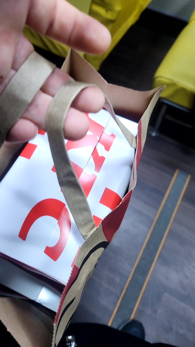 우리동내도 이제 kfc이땨아ㅏ