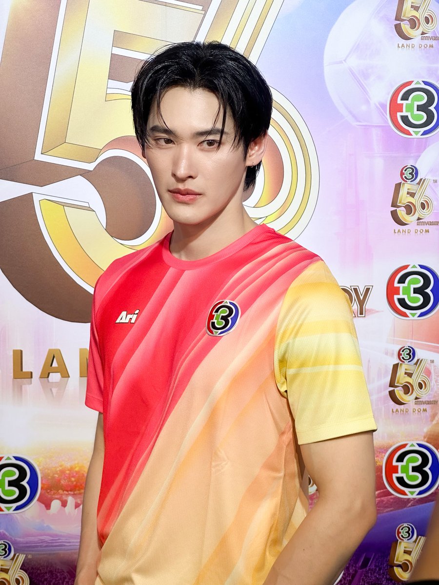 WUT _MANAGER tweet media