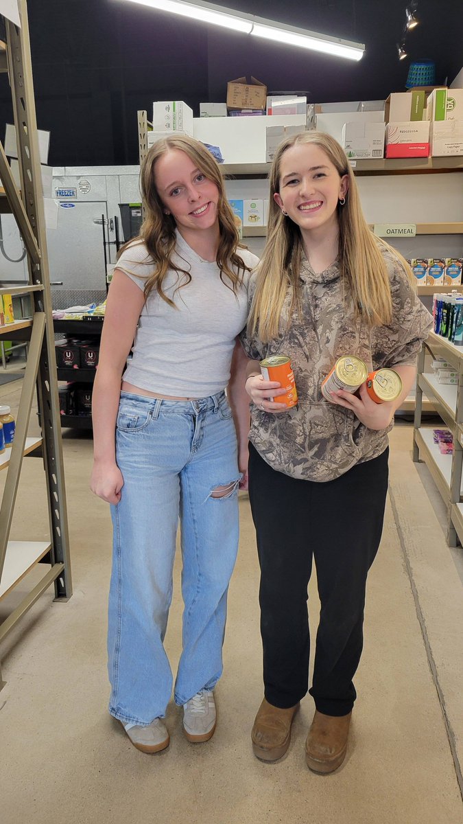 Giving Tree Pantry tweet media