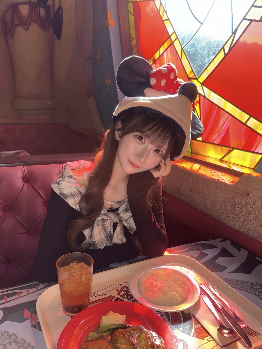 melody_22r's tweet photo. ❤️🖤 https://t.co/6Cb6dnyBV9