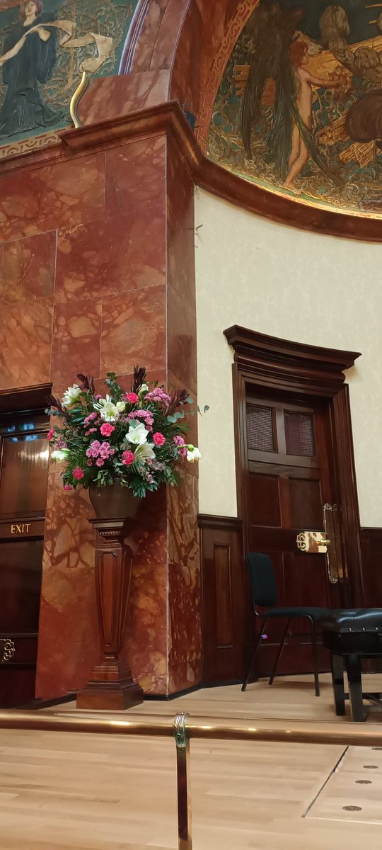 Anna O'Connor tweet media