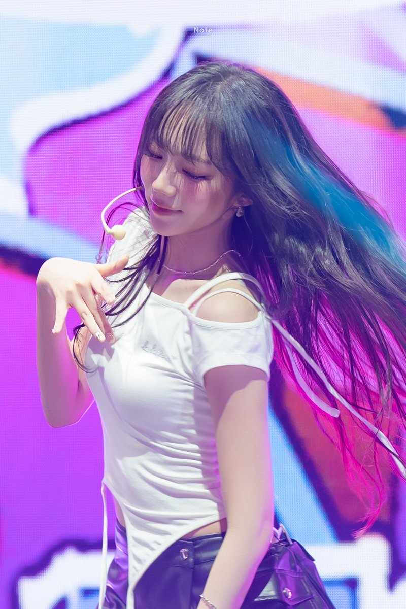 𝗡𝗼𝘁𝗲 tweet media