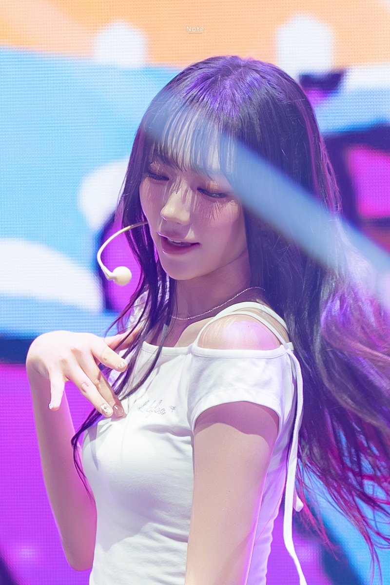 𝗡𝗼𝘁𝗲 tweet media