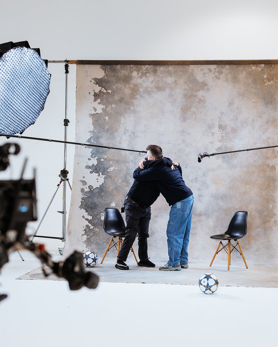 Lifejacketuk tweet media