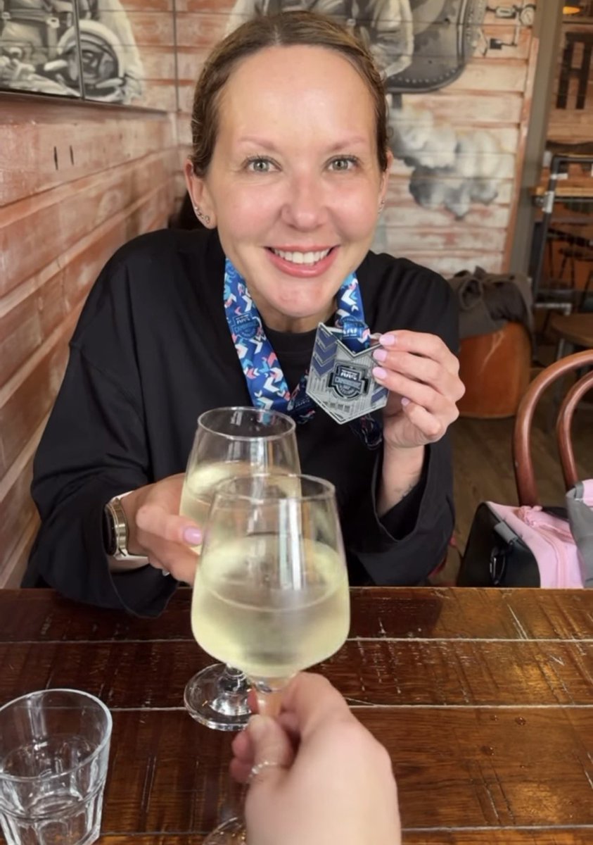 Claire DT tweet media