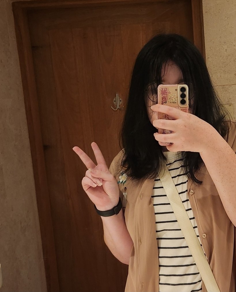 evie ♡ tweet media