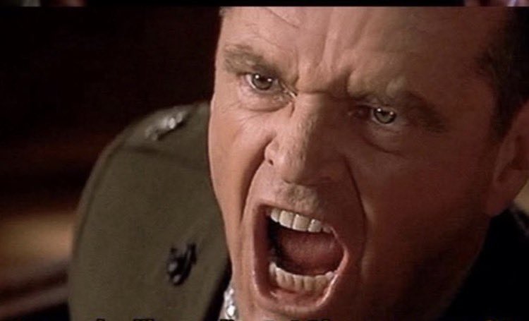 “Bartolozzi, ha detto lei che il Si al refendum serve per disfarsi della magistratura?”
“Certo che l’ho detto io. Che caxxo credi?!”