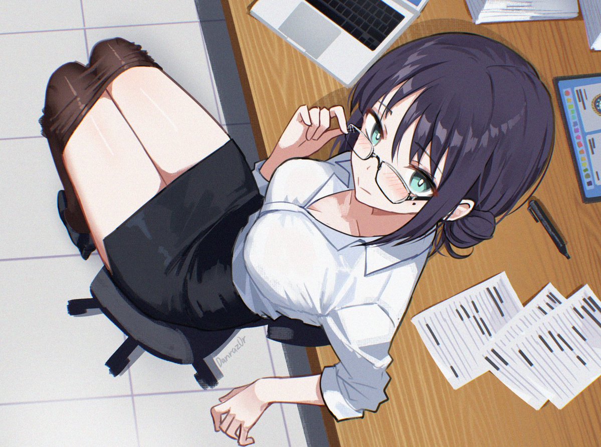 Danraz0r😽 tweet media