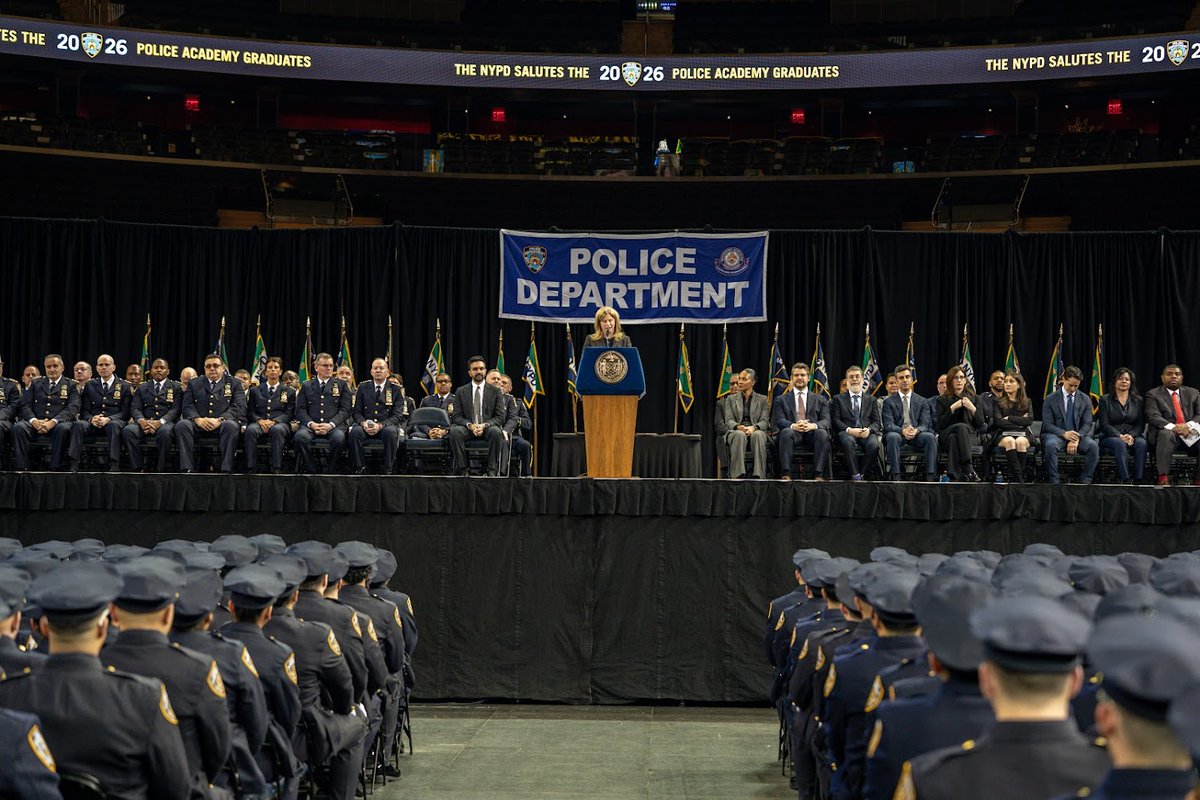 NYPD NEWS tweet media