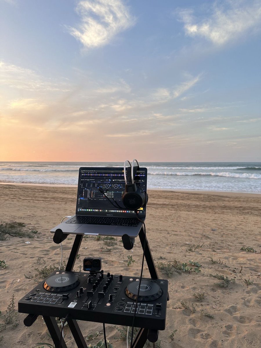 Toolroom tweet media