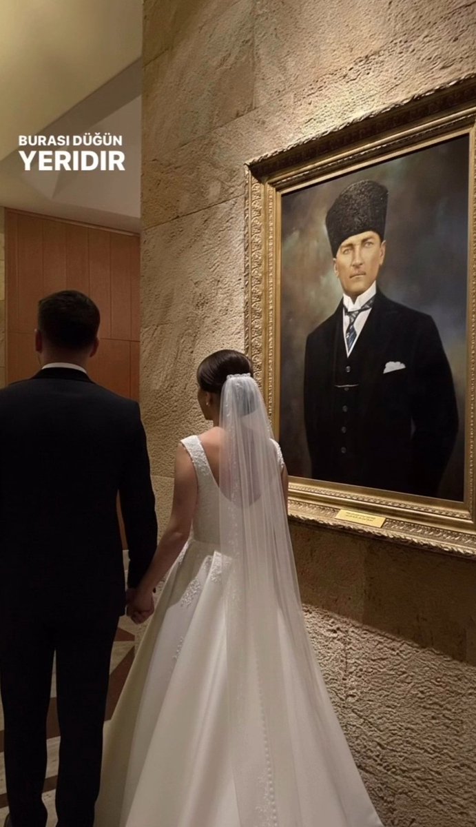 Sümeyra tweet media