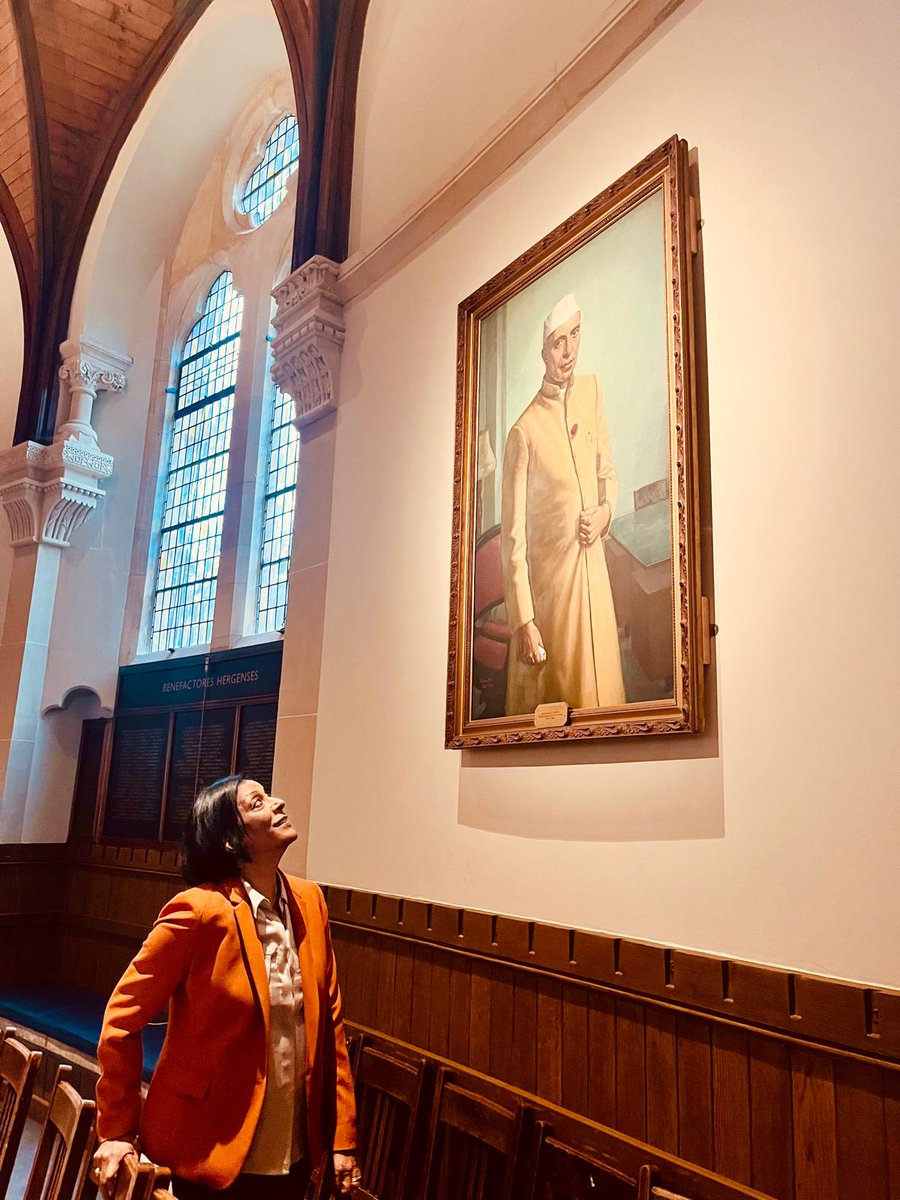 SJeyasinghDance's tweet photo. It was an honour for our Artistic Director, Shobana Jeyasingh, to deliver the keynote address at ISTD's Graduation 2026.
Reflecting on the occasion, Shobana shared: “It was an absolute privilege to be part of  ISTD’s graduation and award ceremony. A massive well done to all!” https://t.co/2edtaEilJB