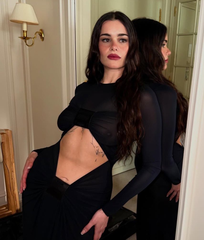 barbie ferreira 

2022                                            2026