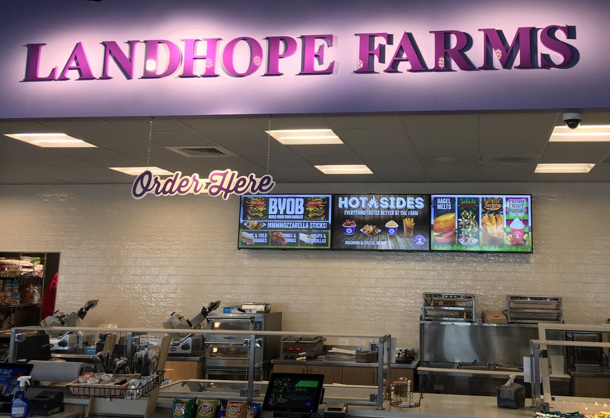 Daktronics's tweet image. Dayparting matters: breakfast, lunch, dinner. In Venus Control Suite, tag menu items by daypart, then auto‑rotate layouts, so the right items show at the right time.
#DigitalMenuBoards #DakDisplays #DigitalDisplays 
ow.ly/2S9f50YpcuC