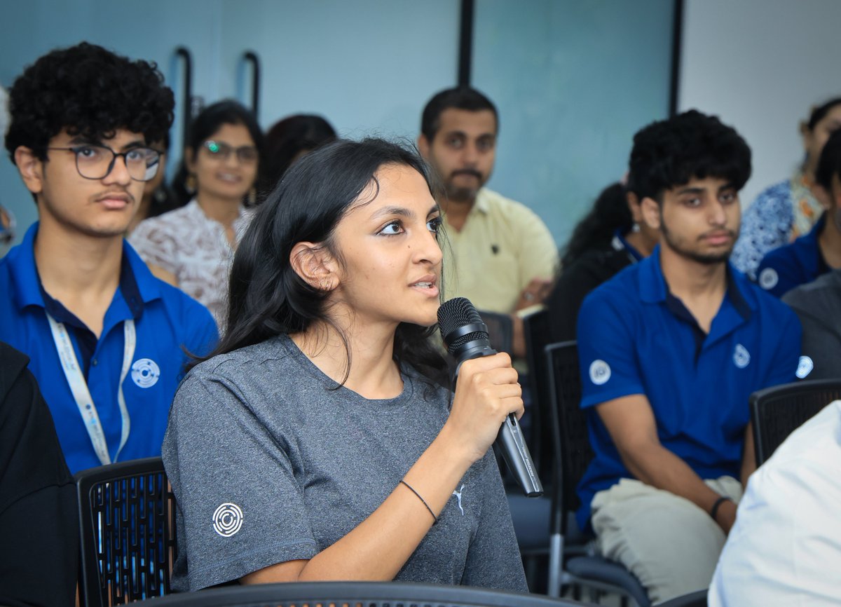 mheduNIMHANS's tweet image. Creating space for conversations on exam stress and student well-being at Knowledgeum Academy, Bengaluru. Session led by Dr M Thomas Kishore as part of Community Connect by @mhednimhans with PSW &amp;amp; CPNT, NIMHANS.
#CommunityConnect #ExamStress #StudentWellbeing #NIMHANS