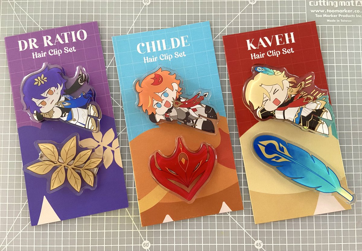 I made some hairclips!! The concept is “your faves hanging onto your hair” LOL (and you get their hair accessory to match!!)