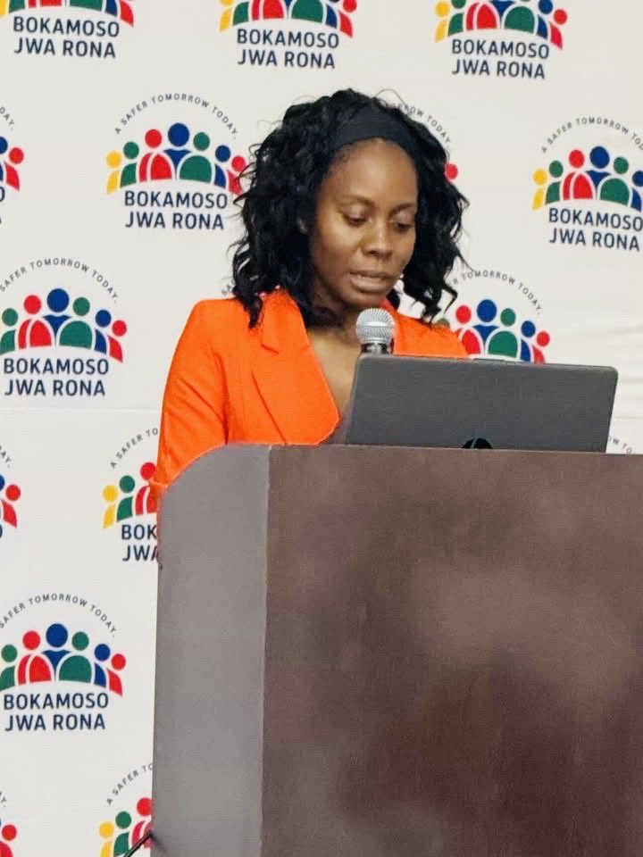 BotswanaUnaids's tweet photo. We are proud to have joined the launch of a network of young people living with HIV in Botswana @BokamosoJwaRona. Strengthening youth & community-led responses is key to sustain the gains & accelerate progress towards #endAIDS by 2030. #YouthLead #YouthVoices https://t.co/0jMfrSwvfy