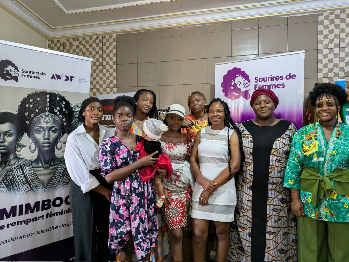 Souriresdefemmes tweet media