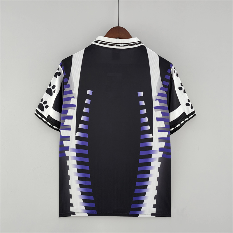 ajja808's tweet photo. Retro 97/98 Real Madrid Third away Jersey S-XXL
#RealMadrid #HalaMadrid #RetroKit #1997-98 #BBCJerseyPicks
https://t.co/oITPCQ8LBD https://t.co/C5Eejumgri