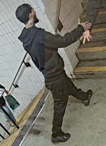 MBTA Transit Police tweet media