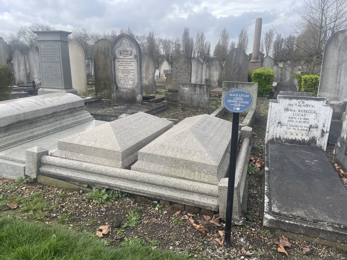Willesden Jewish Cemetery tweet media