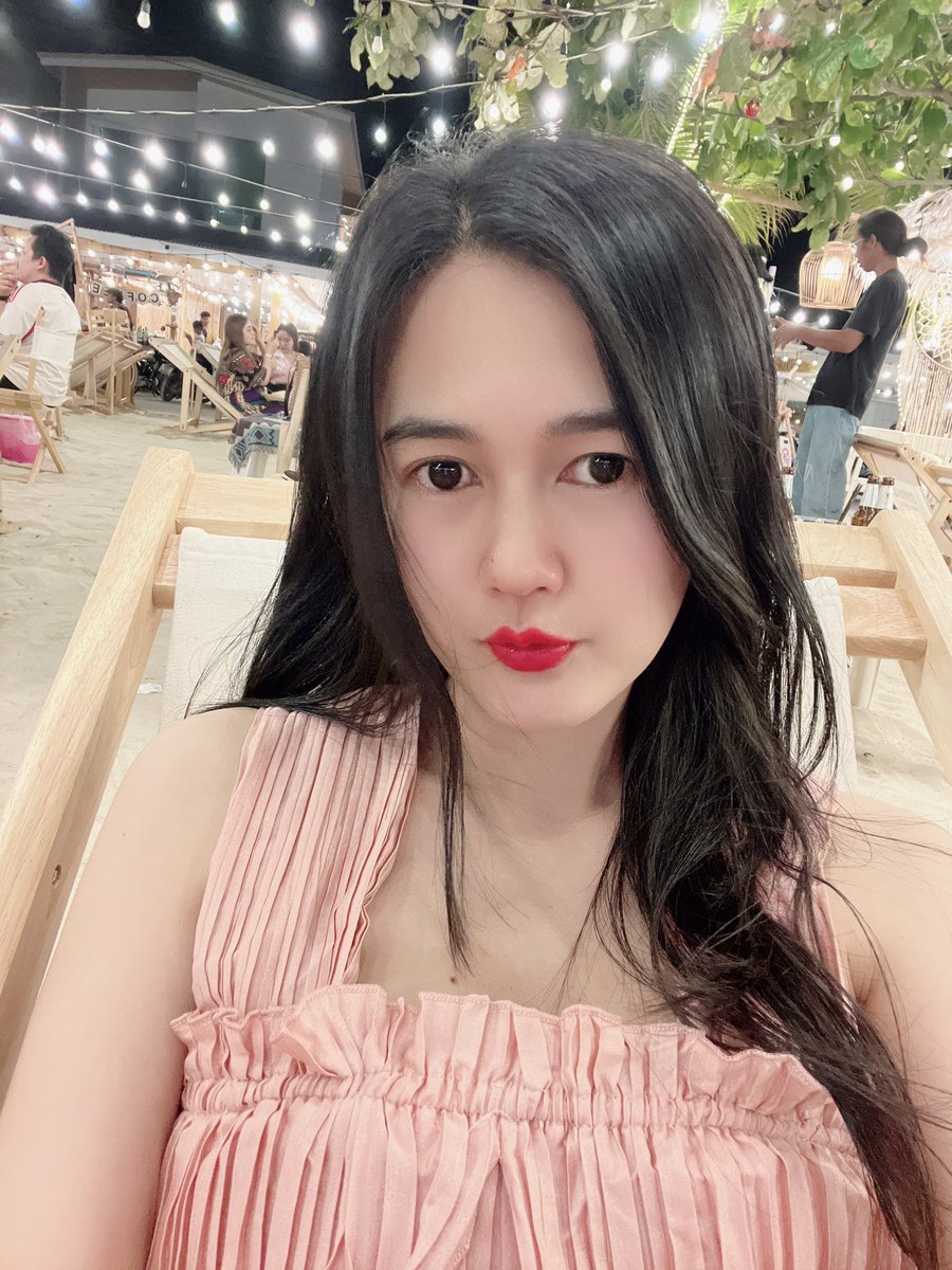 BellaChanya's tweet photo. https://t.co/HzrlNBq0Wy