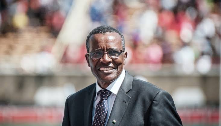 Perhaps its time kenyans knew the Truth about this man,his Exellelncy Emeritus Maraga. I need you to understand the kind of man you are dealing with. Ndio itakapo fika siku ya kiama,msijekasema hamkujua mlichokua mnatazama,ama mlidanganywa,na heri mngalijua.

First on fore