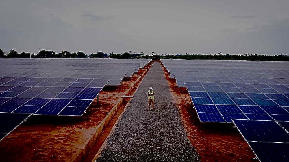 woye1's tweet photo. MY SECOND VISIT to 8.54MWp
SOLAR HYBRID POWER PLANT, ENERGIZING EDUCATION PROGRAMME @futo_owerri by the @TheREANigeria 

2: 27th October, 2025, I visited this 8.54MWp Solar Hybrid Power Plant. 

3: MILESTONES ACHIEVED SINCE OCTOBER 2025: 

-(a): As early as 2026, the project has reached MECHANICAL completion.

-(b): Installation of 461 solar streetlights to enhance security. 

-(c): Installation of 300 smart meters. 

-(d): Diesel expenditure has been reduced SIGNIFICANTLY. More money for research & development. 

-(e): I do hope Local ASUU will inform the National ASUU about new development.

-(f): Govt has created a conducive atmosphere for lectures, students and non-academic staffs to excel. 

4: Today, I visited the power plant and I am so so so so exited that The power plant has been ENERGIZED. 

-(a): That is providing 24 hours electricity supply to the University. A significant MILESTONE achieved. 

-(b): The MD @TheREANigeria @abbaaliyu_ has fulfilled the mandate of the President @officialABAT by completing one by one  on-going EEPs projects in our Universities @DrTunjiAlausa @NigEducation @OfficialNUC 

-(c): following the construction, technical trials & testing to ensure Uninterrupted Power supply had been conducted with plans for full operationalization. 

-(d): The University must UPGRADE or REPLACE the feeder systems so that we can have a seamless power transmission. The HM @DrTunjiAlausa must help us here as well as @NigeriaSenate @HouseNGR 

5: 20 Female Students are attached to this project from Science Technology Engineering Mathematics (STEM). Govt is paying them stipends every month. 

-(a): the EEP STEM internship Programme offers hands-on-experience in Solar PV design & construction, promoting gender inclusion in energy sector. @RodemiF @FemiAkinyelure @Harmless47 @REANigeria @edor_possible @Yeribaaba @_Abenyy @CLTN2016  @HighChiefOkoro @AmodaOgunlere @confindence24 @gbengasaka @OyesileJohn @Osaro001 @Smilingsailord @Better_Kaduna @MiracleArimobi @abdullahayofel @RealArije @Mario9jaa  @Onsogbu @Onyeani_Kalu @martinokorowu  @chudi19752475 @chukwuemekaani @whykaysha @Tjslyy @Philadelphia625 @IdokoChukwueme2 @Journalist_Mind @WilliamsTheiCON @UndisputedIyke1  @UmarMeremi @Simplicity_Temi