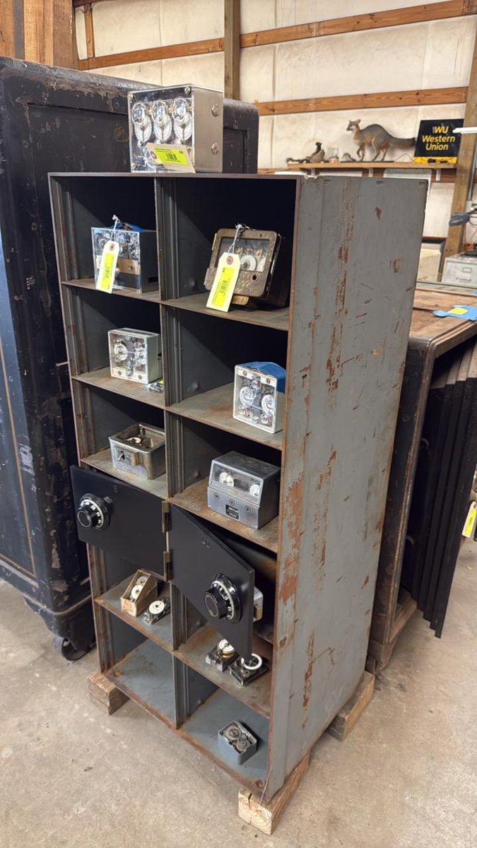 MearesProperty's tweet photo. Do you collect vintage time locks?  We have a great grouping in our Liquidation of Hendricks Safe and Lock Service... https://t.co/zFOQo571tj #safes #locksmith #timelock #collectibles #auction #meares https://t.co/1774Sg8y45