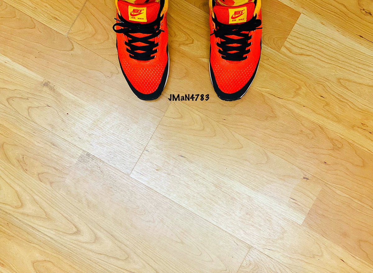 Stealth783's tweet photo. #Nike #YourSneakersAreDope #WDYWT #SneakerFreakerFam #GOAT #Atmoscollectorsclub #NikeFitCheck #TheShoeGame #AirMaxMonth #AirMax1 #SunSet #TeamTMCII #UrbanSyndicate #SeekThePositive #SnkrAnml #FireFridays #NiceKicks #SunSetPack #WOMFT #AirMax1s #MarchMaxNess #ToeBoxLove https://t.co/o6Ji4gn8RY