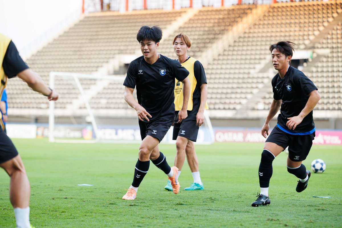 明日のラーチャブリー戦に向けてトレーニング⚽️🔥 🏆AFC