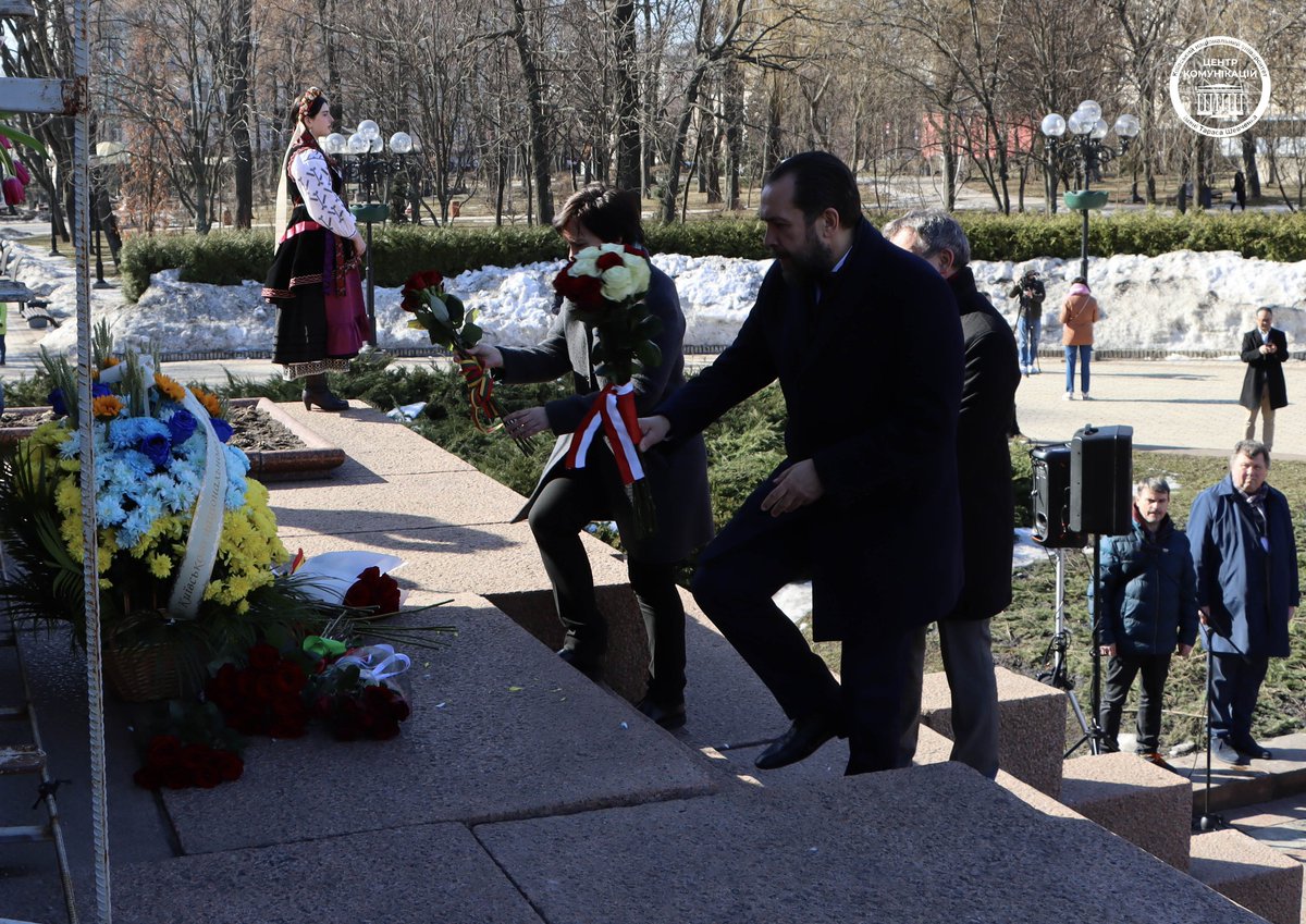 PLinUkraine tweet media